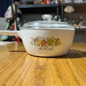 Le Persil White Saucepan with Lid